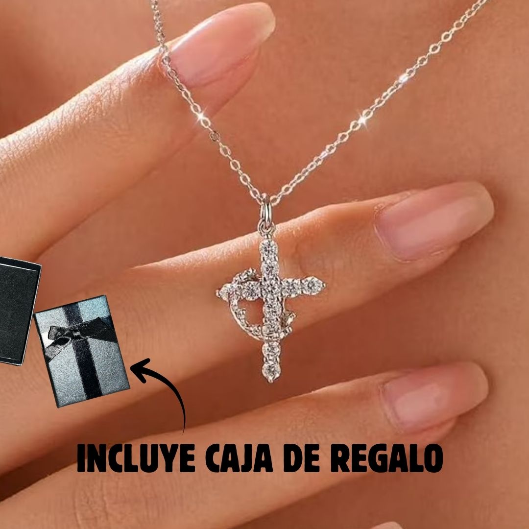 Collar Cruz Corona Plateado + CAJRE